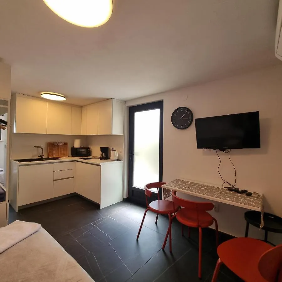 아파트 Apartman Dona 우마그