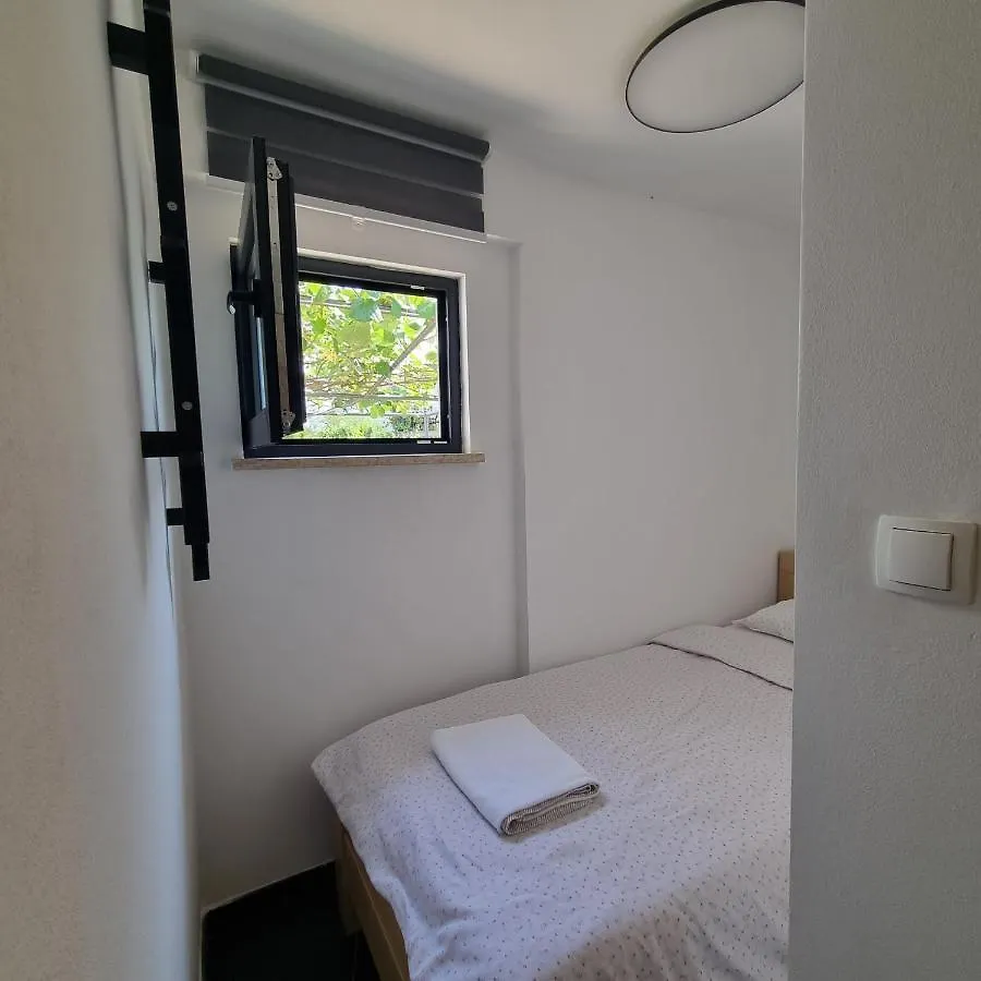 アパート Apartman Dona ウマグ クロアチア